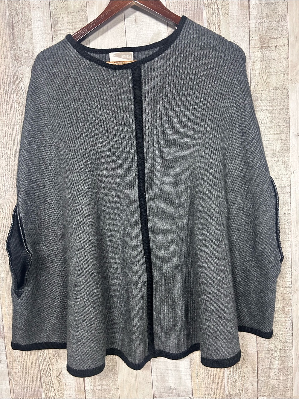 Forever 21 Medium Ribbed Poncho Sweater Cape Faux Leather Trim Quiet
Luxury